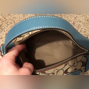 Coach Turquoise/Brown Shoulder Bag Purse, in Excellent Condition.